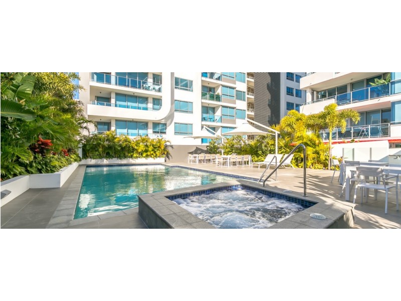19 Imperial Parade, Labrador QLD 4215
