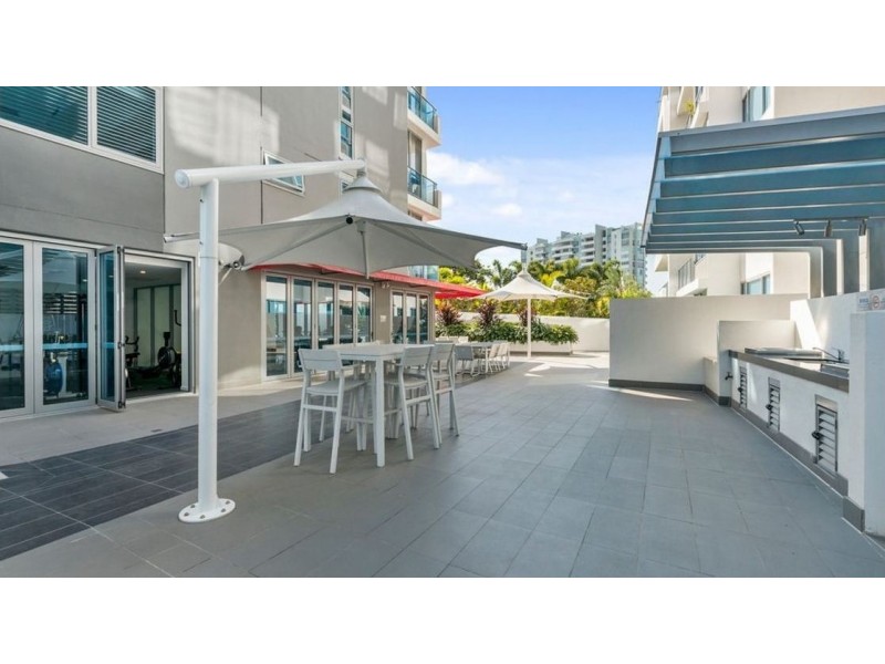 19 Imperial Parade, Labrador QLD 4215