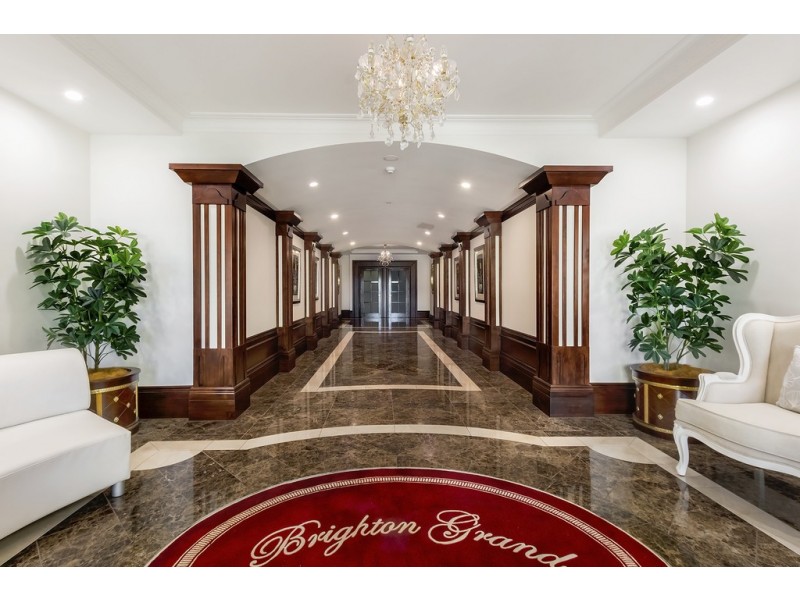 24/42-44 Brighton Parade, Southport QLD 4215