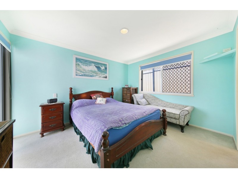 18 Hindmarsh Court, Robina QLD 4226