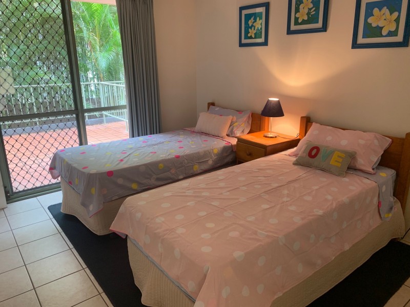 32-36 Montana Road, Mermaid Beach QLD 4218