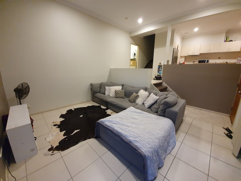 2/9 Magenta Drive, Varsity Lakes QLD 4227