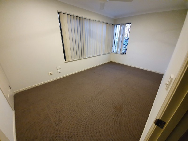 2/9 Magenta Drive, Varsity Lakes QLD 4227