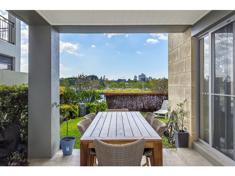 3003 The Boulevard, Carrara QLD 4211