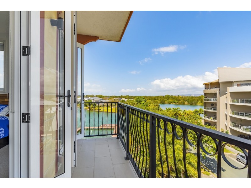 28/3030 The Boulevard, Carrara QLD 4211