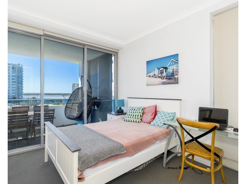 620/19 Imperial Parade, Labrador QLD 4215