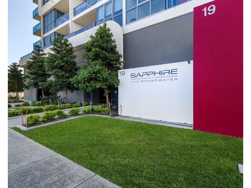 620/19 Imperial Parade, Labrador QLD 4215
