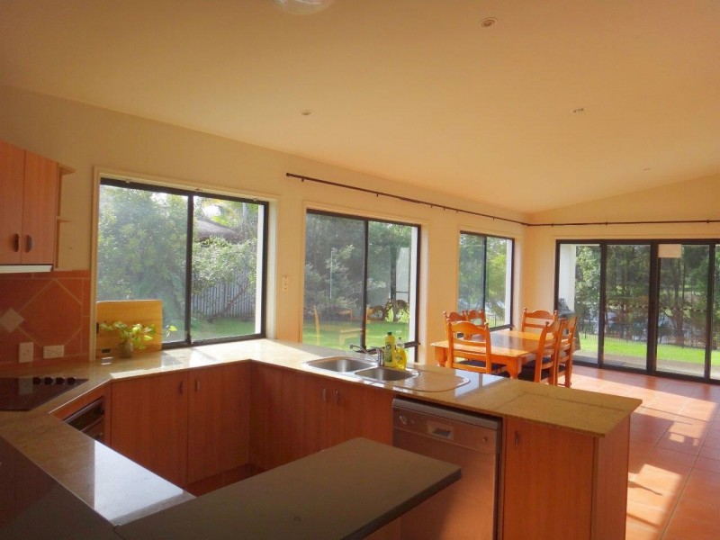 46 Woody Views Way, Robina QLD 4226