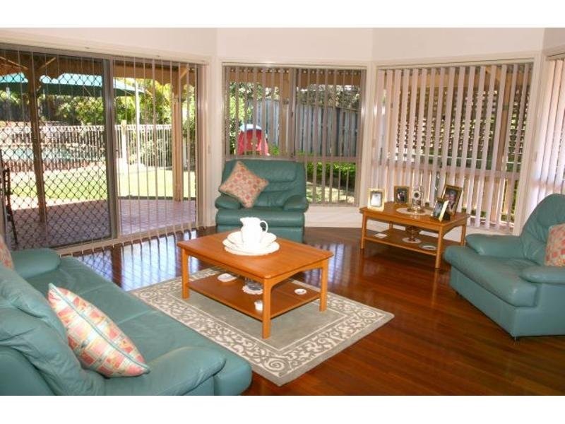 69 Camberwell Circuit, Robina QLD 4226