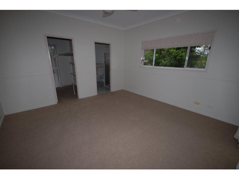 109 Thorngate Drive, Robina QLD 4226