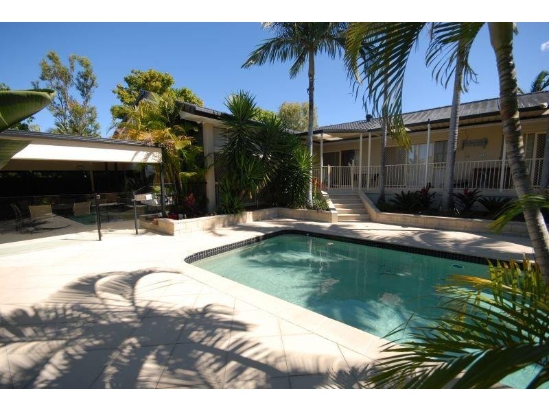 16 Moorabbin Place, Robina QLD 4226