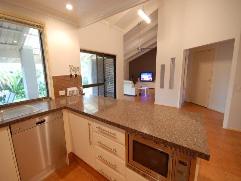 237 Ron Penhaligon Way, Robina QLD 4226