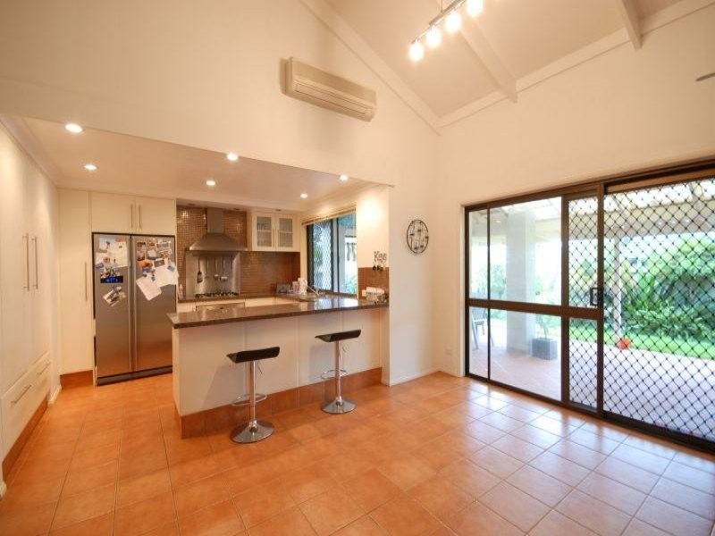 237 Ron Penhaligon Way, Robina QLD 4226