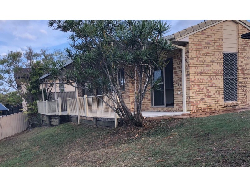 6 Macallan Street, Merrimac QLD 4226