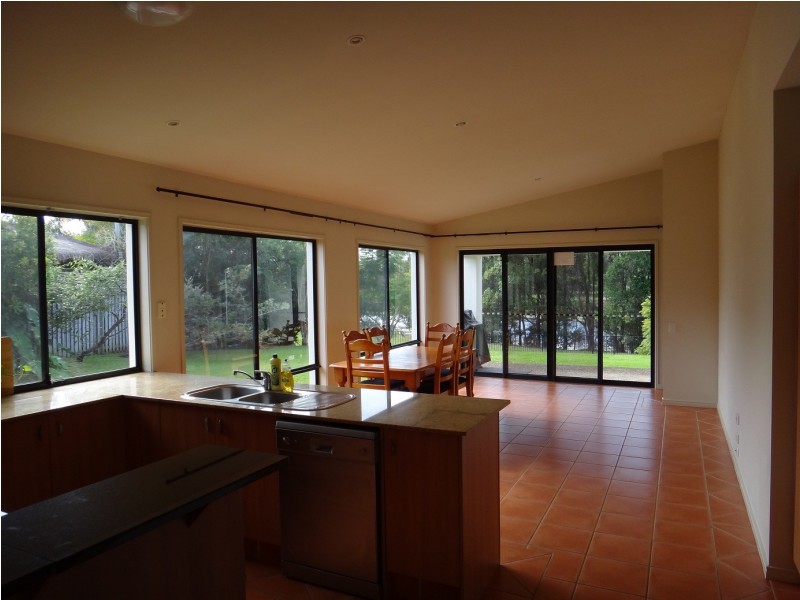 46 Woody Views Way, Robina QLD 4226