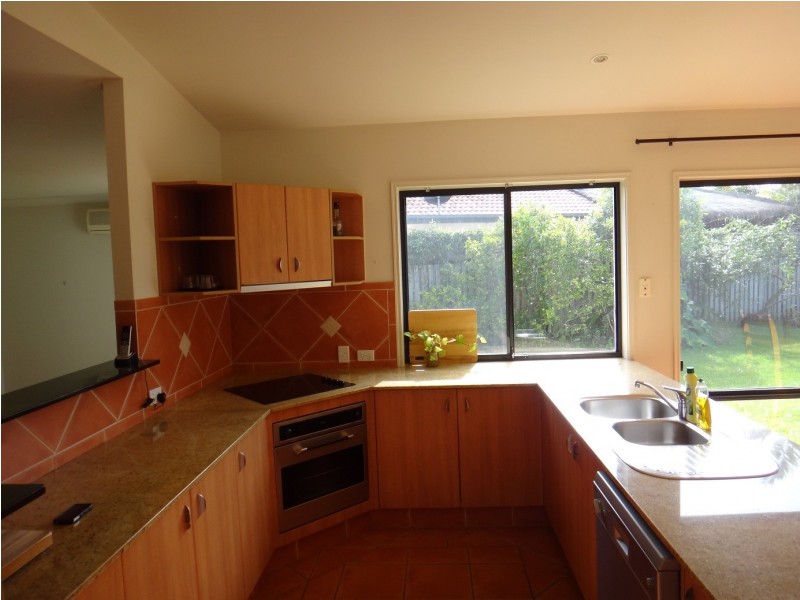 46 Woody Views Way, Robina QLD 4226