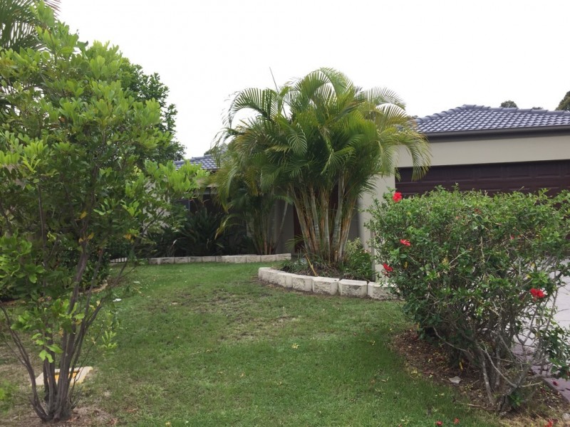46 Woody Views Way, Robina QLD 4226