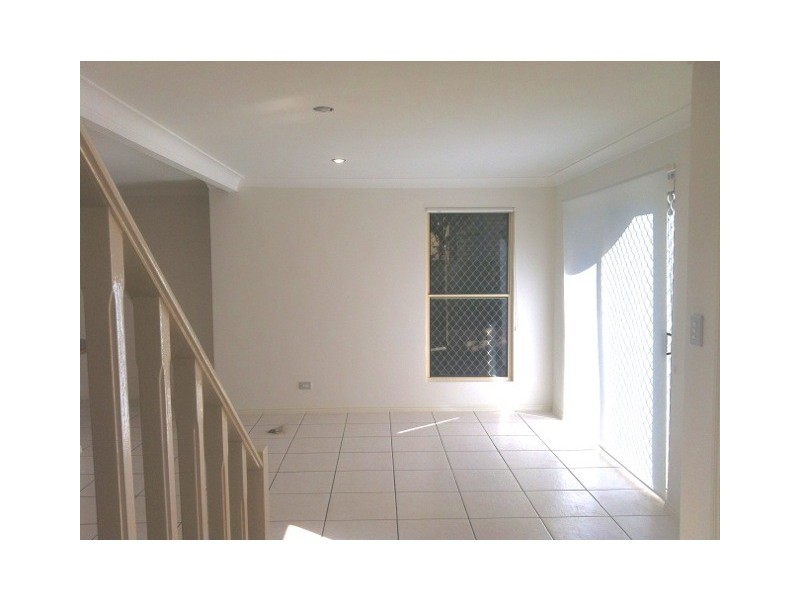 4/4 Garden Street, Southport QLD 4215