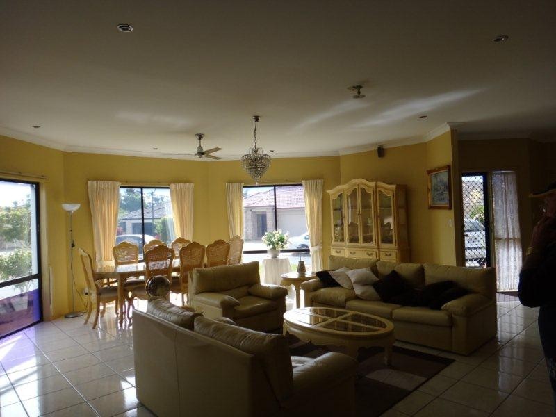 7 Felix Court, Merrimac QLD 4226