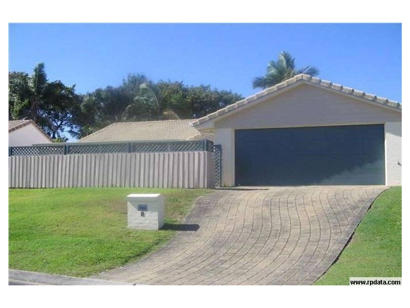 8 Bellbrook Close, Robina QLD 4226