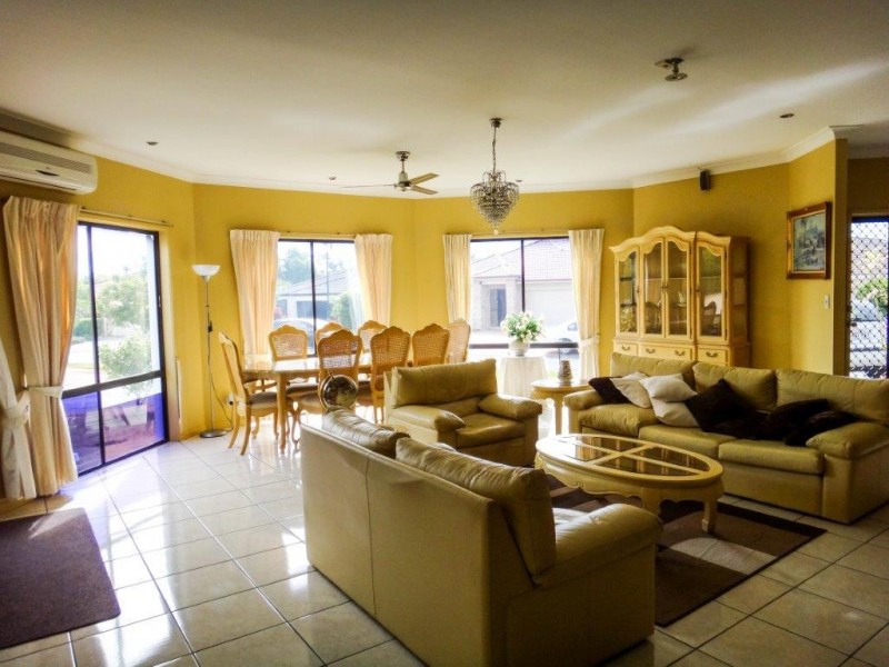 7 Felix Court, Merrimac QLD 4226