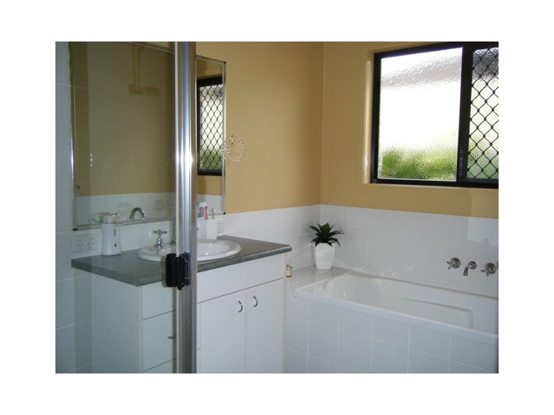 7 Felix Court, Merrimac QLD 4226