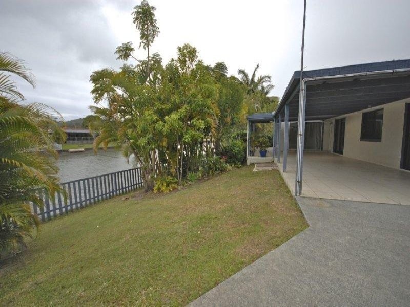 15 Mast Court, Currumbin Waters QLD 4223