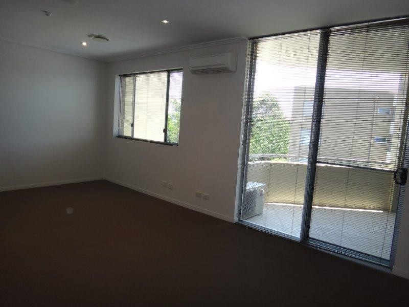 4/226 Varsity Parade, Varsity Lakes QLD 4227