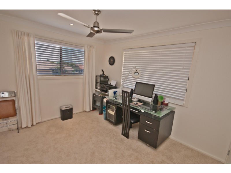 31 Cayman Drive, Clear Island Waters QLD 4226