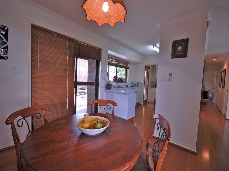 2 Jondique Avenue, Merrimac QLD 4226