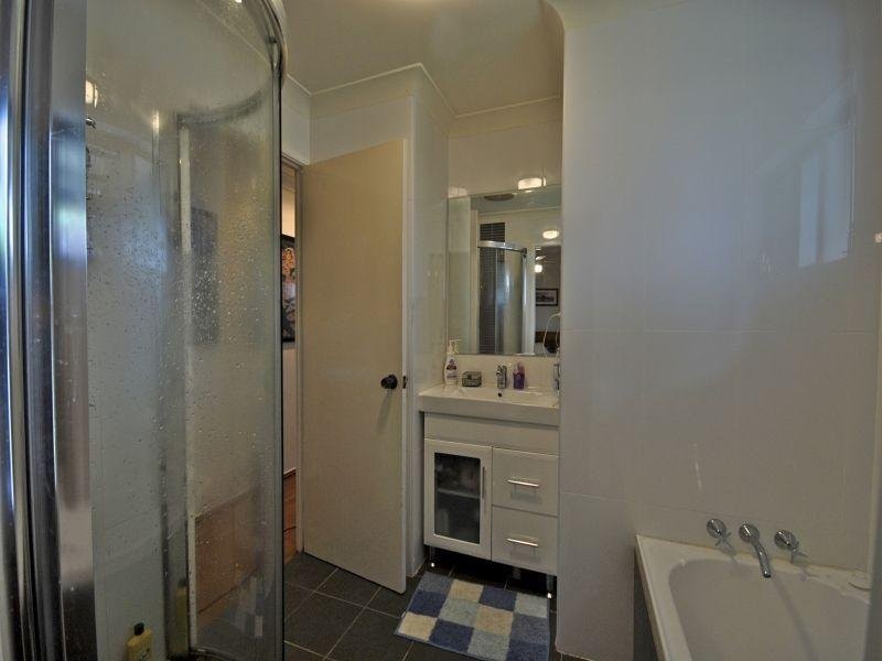2 Jondique Avenue, Merrimac QLD 4226