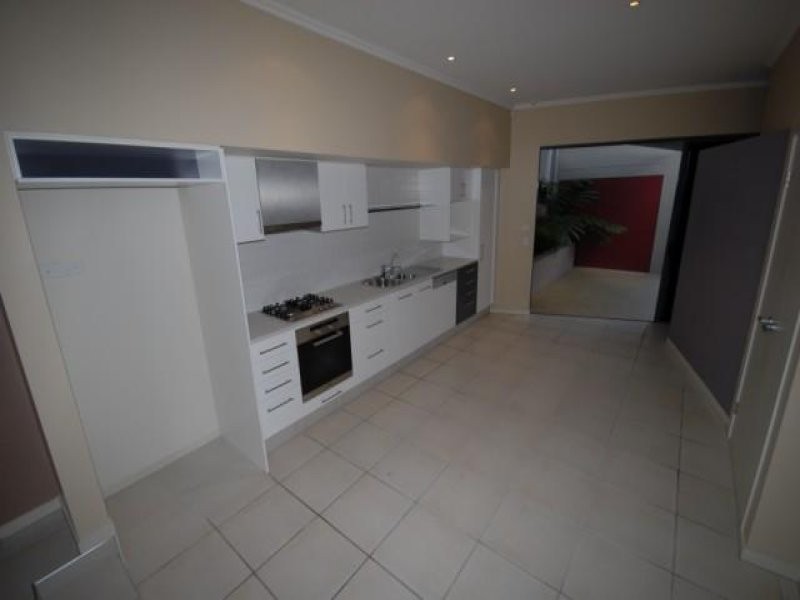 3 Watts Drive, Varsity Lakes QLD 4227