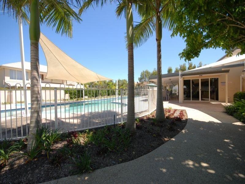 6/12 Promenade Avenue, Robina QLD 4226