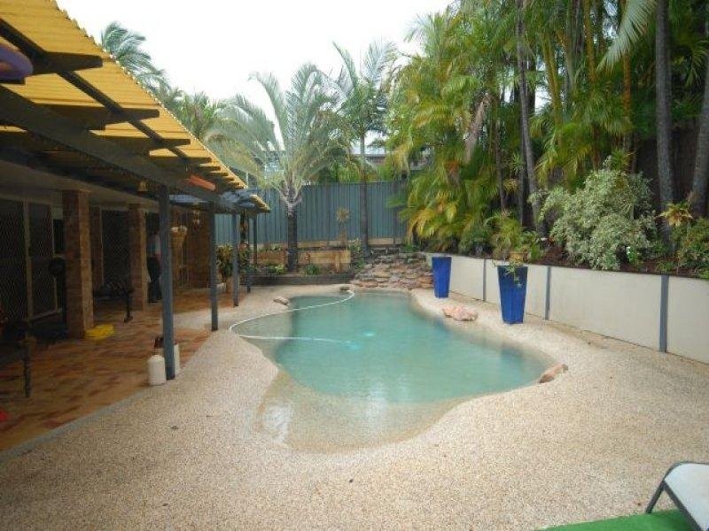 325 Ron Penhaligon Way, Robina QLD 4226