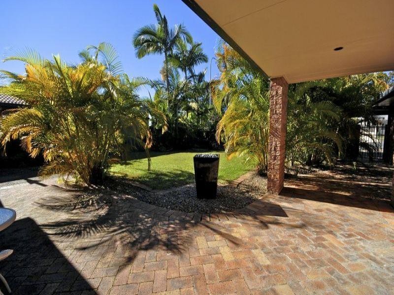 325 Ron Penhaligon Way, Robina QLD 4226