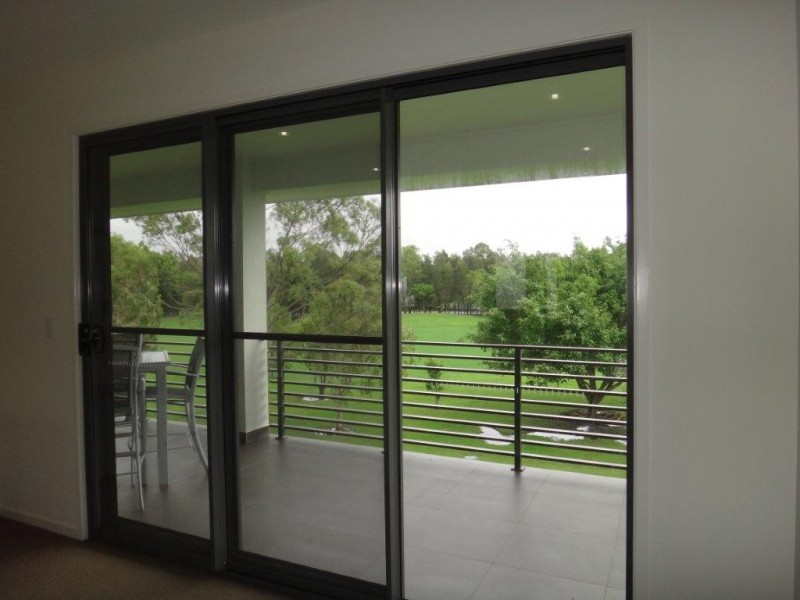 829 Legend Trail, Robina QLD 4226