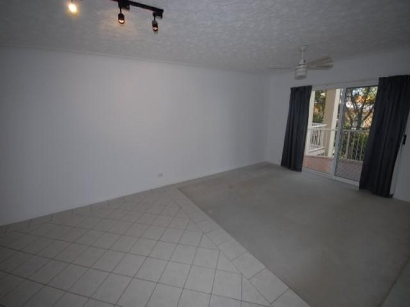 6/29 Seagull Avenue, Mermaid Beach QLD 4218