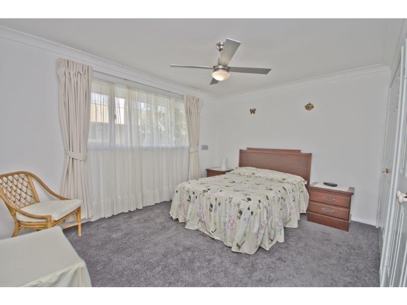 14 Cayman Drive, Clear Island Waters QLD 4226