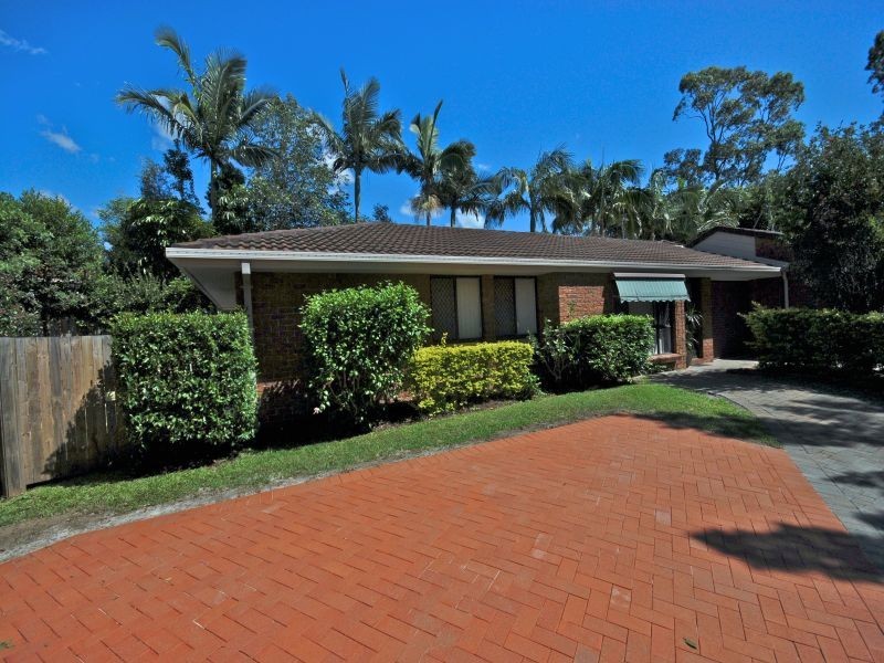 2/5 Cottesloe Drive, Robina QLD 4226