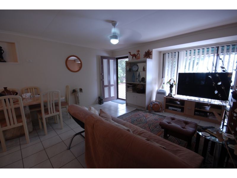 2/5 Cottesloe Drive, Robina QLD 4226