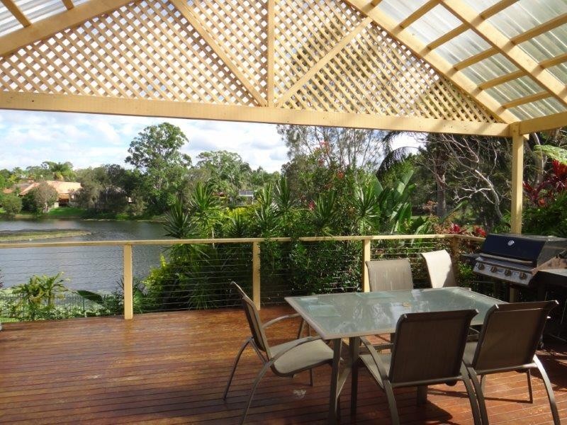 35 Pinnacle Court, Robina QLD 4226