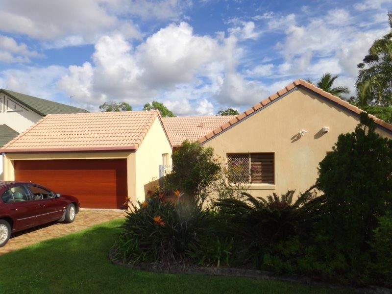 35 Pinnacle Court, Robina QLD 4226