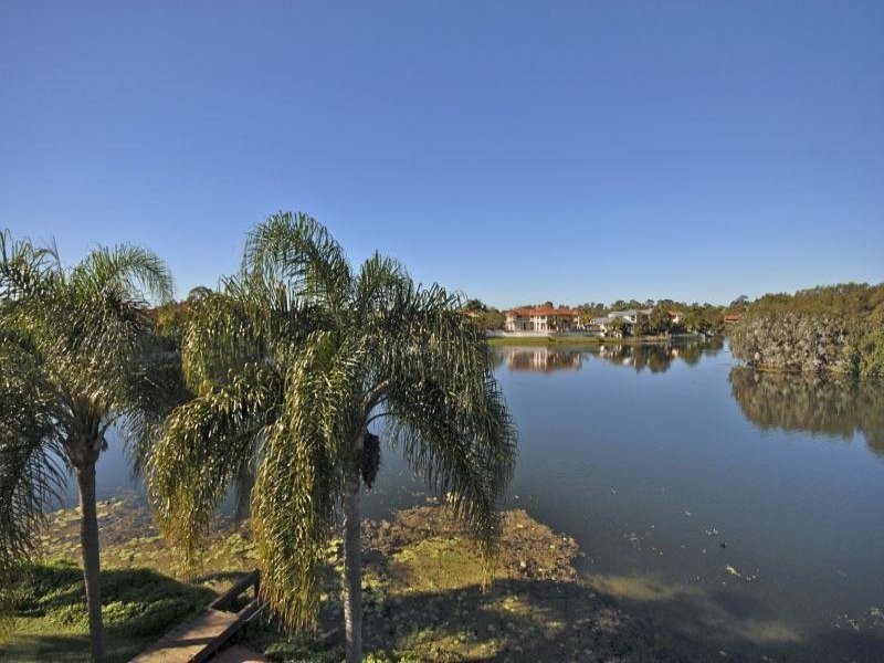 21 Kirralee Drive, Robina QLD 4226