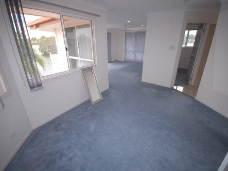 21 Kirralee Drive, Robina QLD 4226