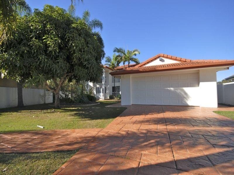 21 Kirralee Drive, Robina QLD 4226