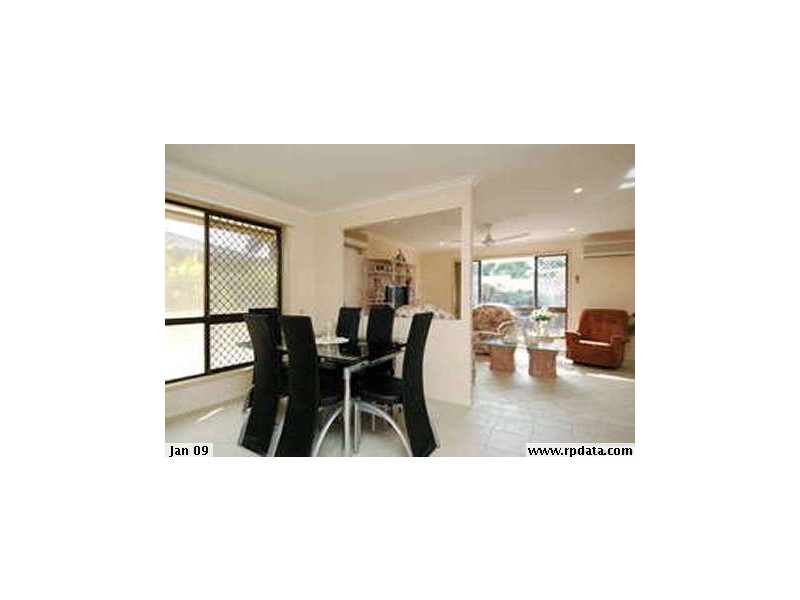 12 Aldrin Avenue, Benowa QLD 4217