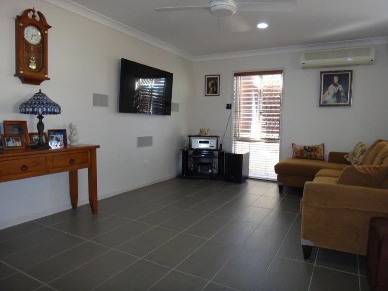 2/1 Georgetown Street, Varsity Lakes QLD 4227