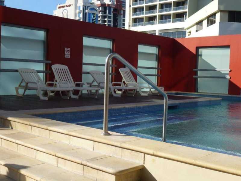 1607/2685 Gold Coast Highway, Broadbeach QLD 4218