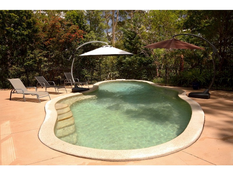 82 Sunray Drive, Bonogin QLD 4213