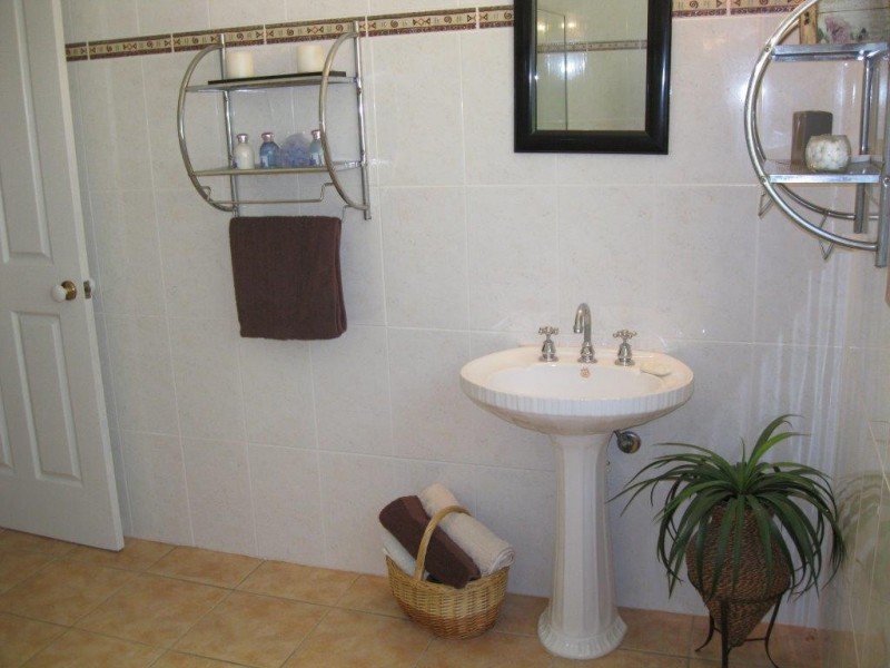 82 Sunray Drive, Bonogin QLD 4213